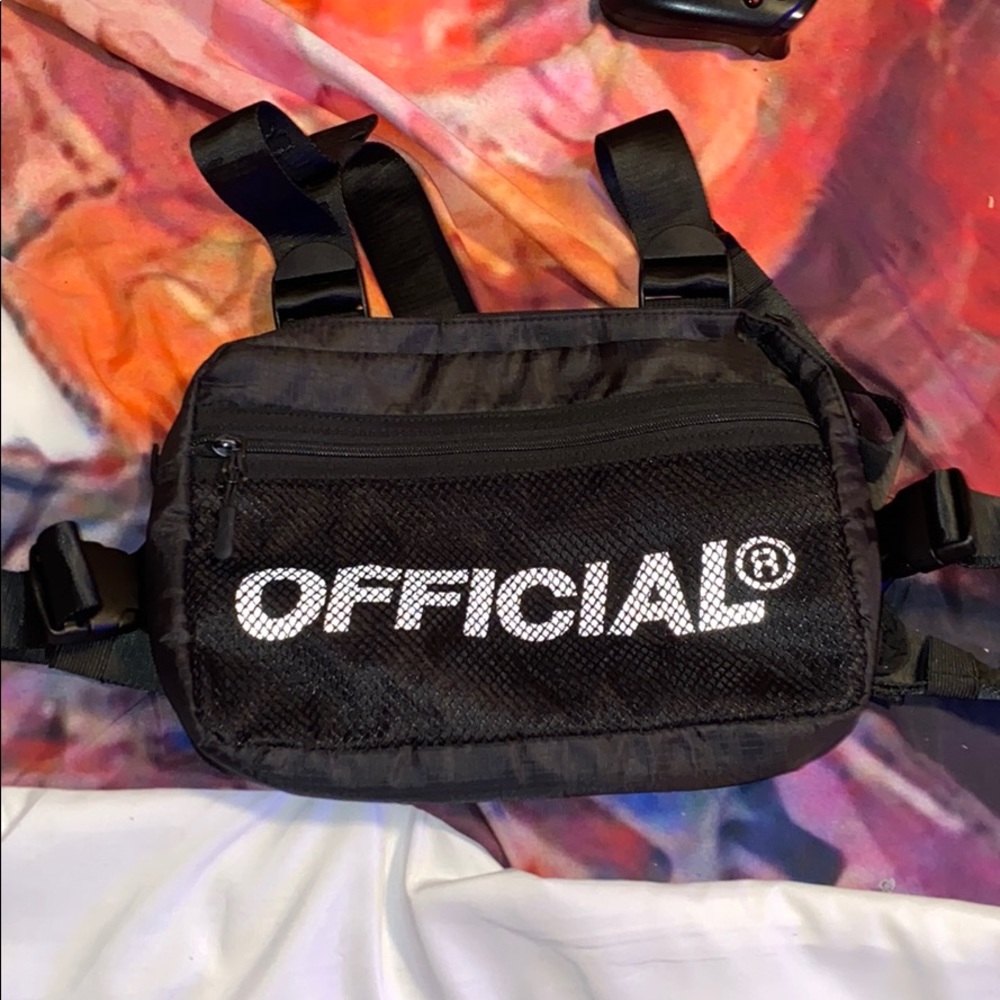 Official chest utility bag